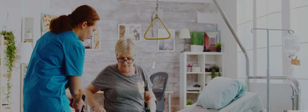 Come funziona l’assistenza alle persone non autosufficienti